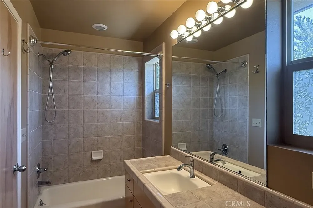 1970 Tweed Avenue Cambria, CA 93428