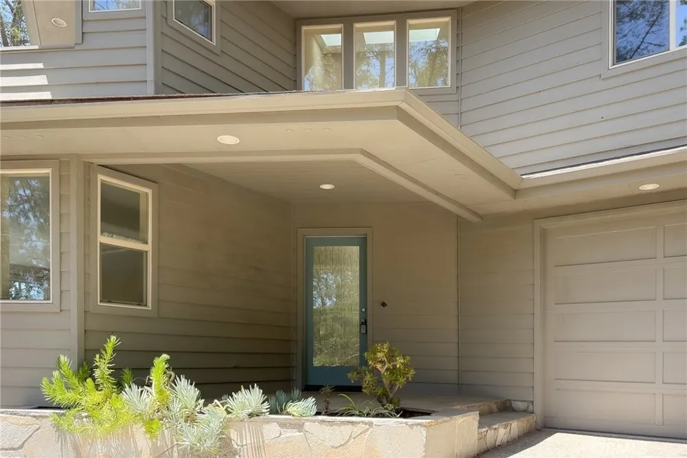 1970 Tweed Avenue Cambria, CA 93428