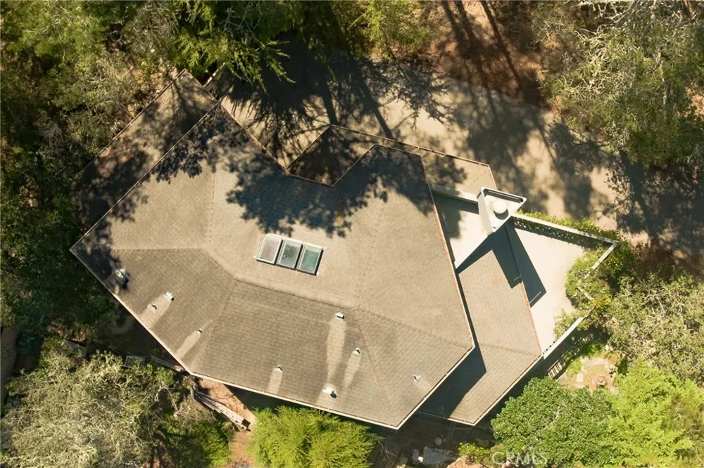 1970 Tweed Avenue Cambria, CA 93428