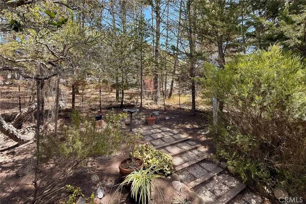 1970 Tweed Avenue Cambria, CA 93428