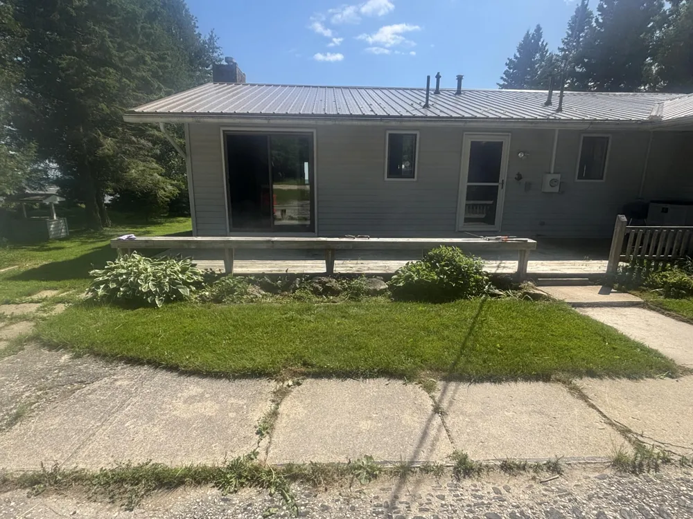 11983 Middle Beach Road Naubinway, MI 49762