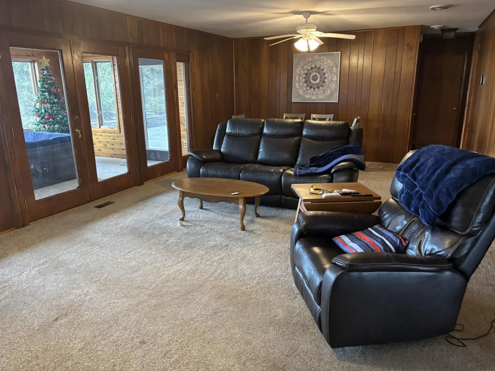 11983 Middle Beach Road Naubinway, MI 49762