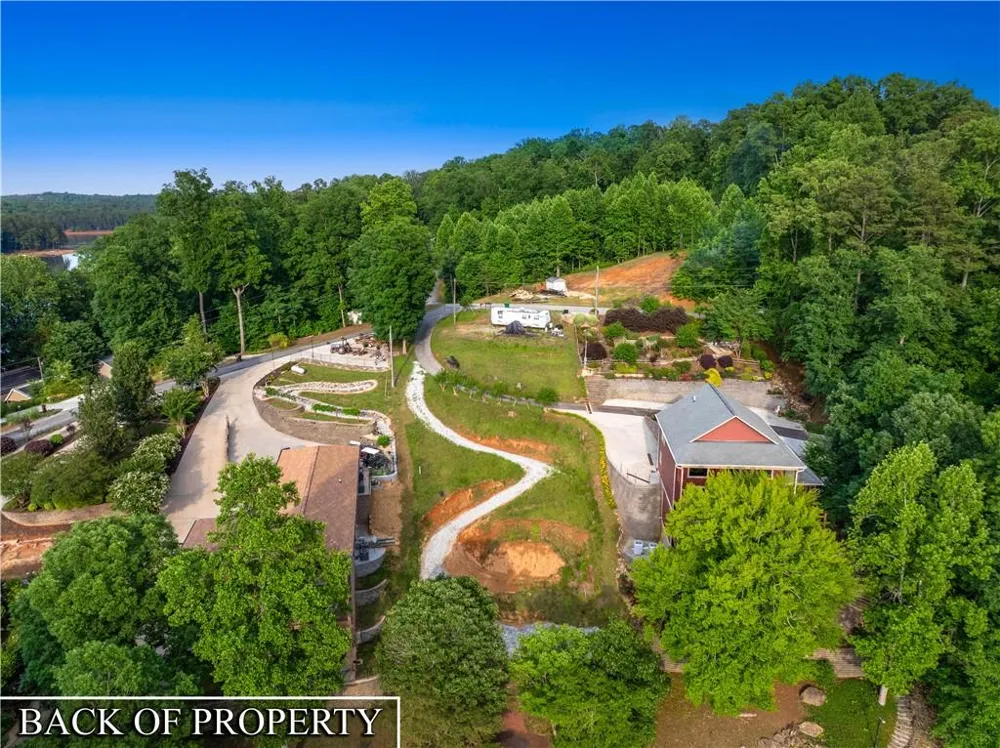 18 Water Course Way Martin, GA 30557