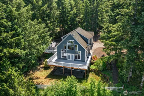 110 E Glacier Crest Road