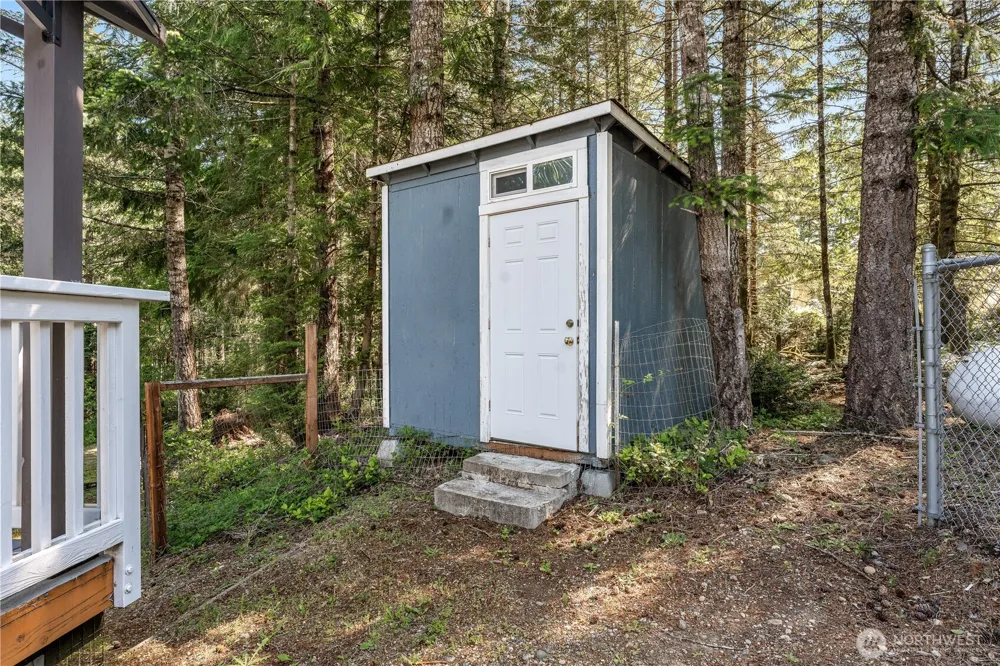 110 E Glacier Crest Road Grapeview, WA 98546