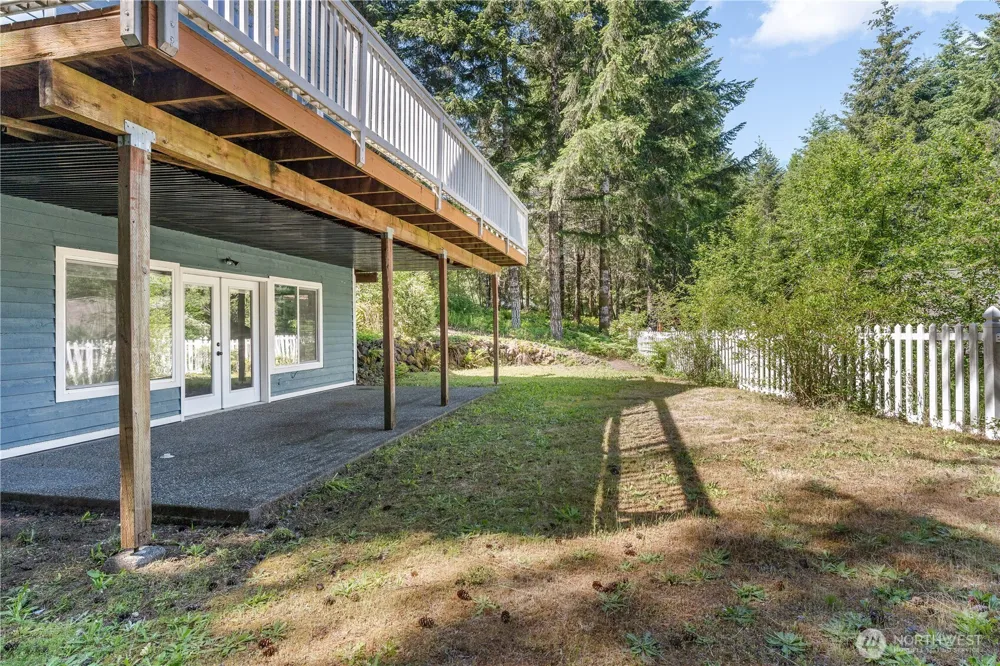110 E Glacier Crest Road Grapeview, WA 98546