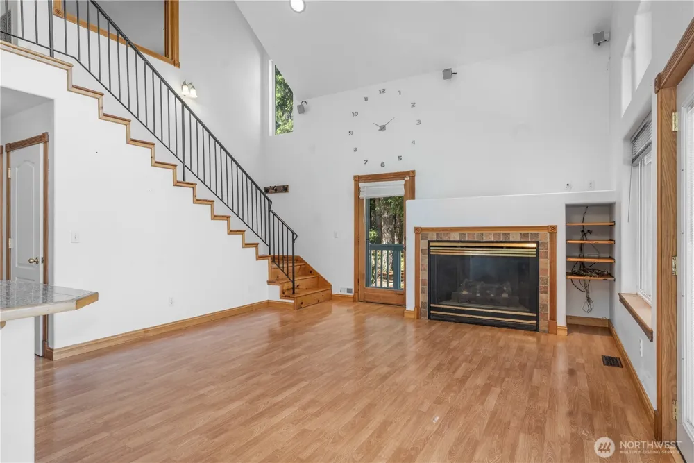 110 E Glacier Crest Road Grapeview, WA 98546