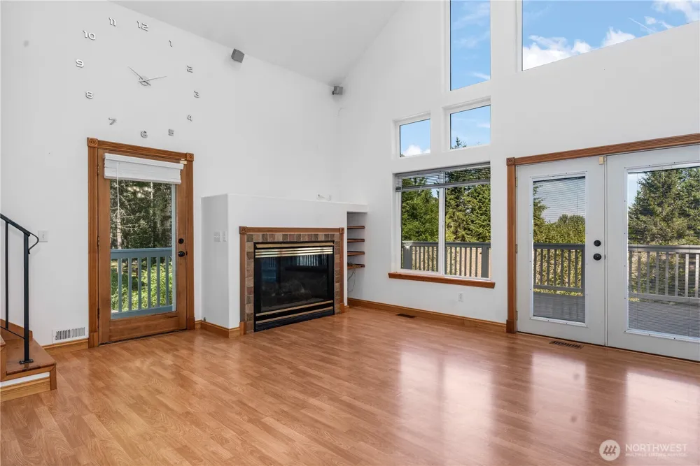 110 E Glacier Crest Road Grapeview, WA 98546
