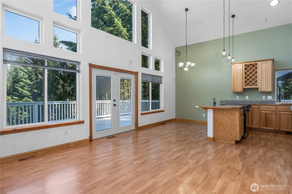 110 E Glacier Crest Road Grapeview, WA 98546