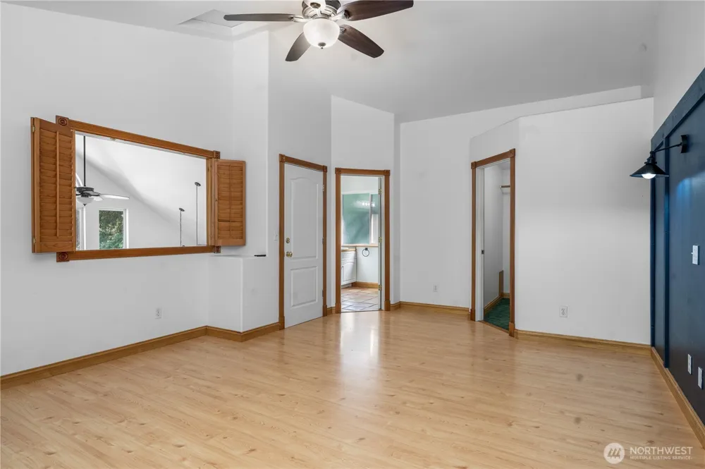 110 E Glacier Crest Road Grapeview, WA 98546