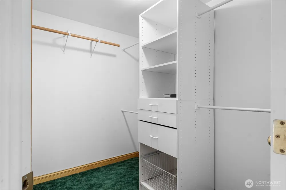 110 E Glacier Crest Road Grapeview, WA 98546