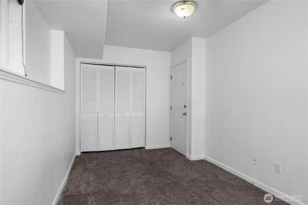 110 E Glacier Crest Road Grapeview, WA 98546