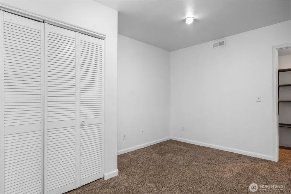 110 E Glacier Crest Road Grapeview, WA 98546