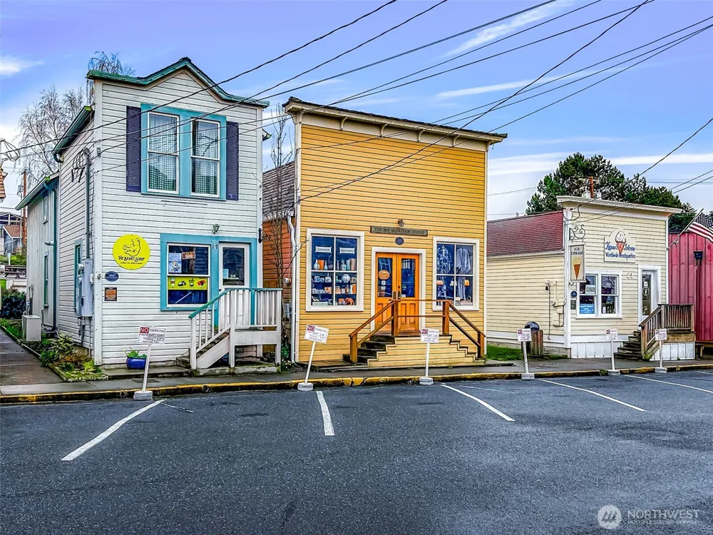 200 NW 1st Street Coupeville, WA 98239