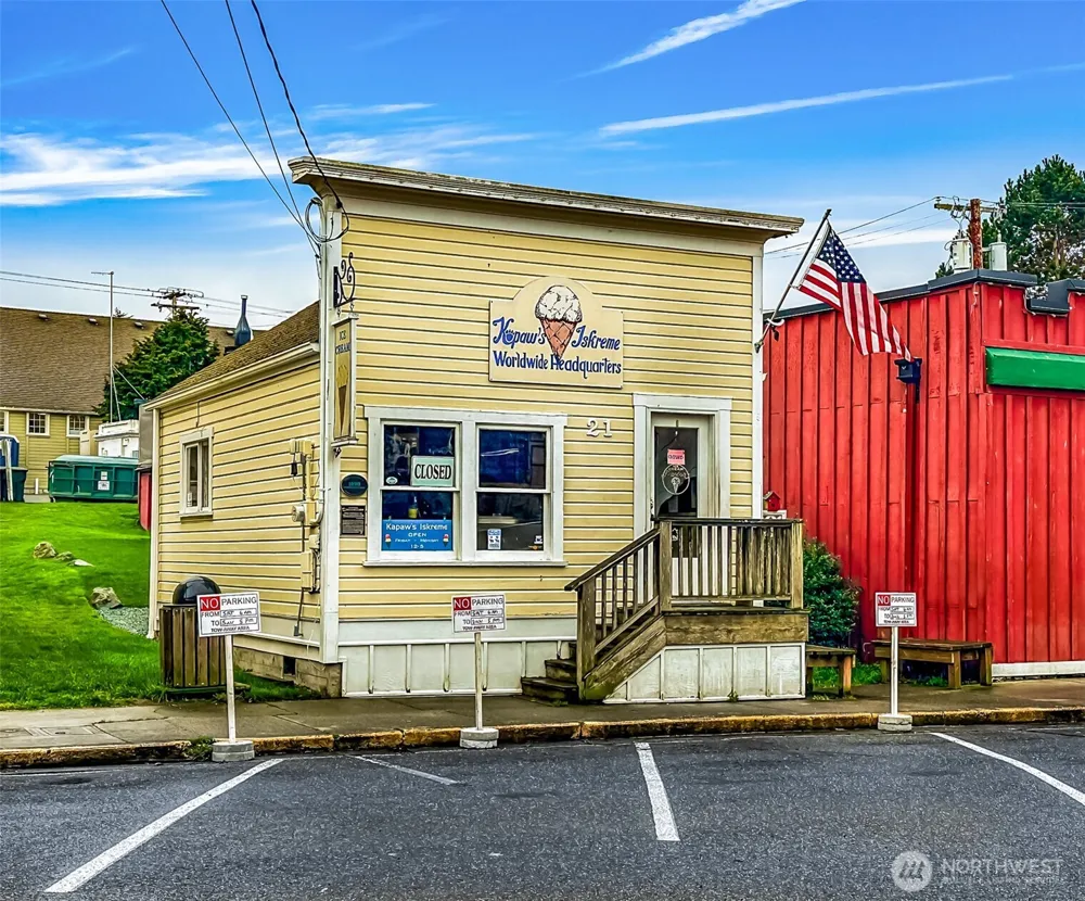 200 NW 1st Street Coupeville, WA 98239