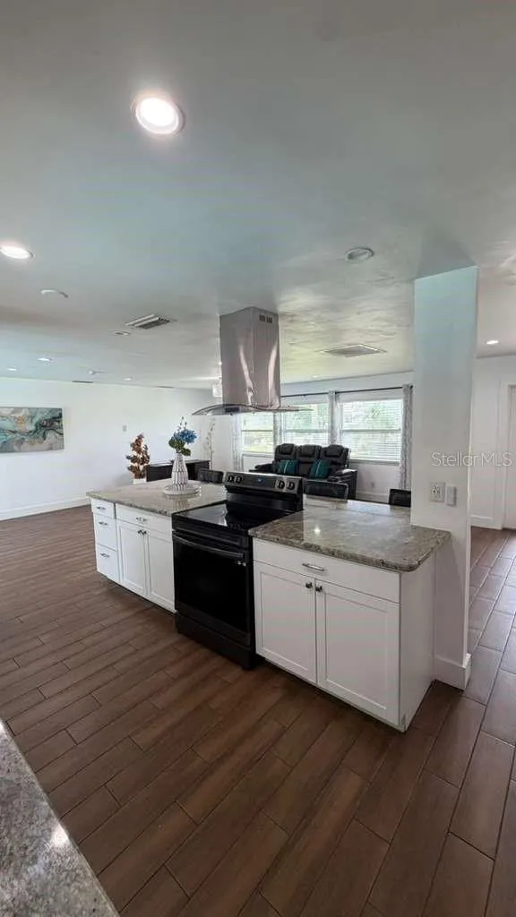 244 SE 46TH STREET Cape Coral, FL 33904