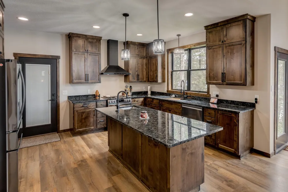 1090 Rainy Lake Drive NW Backus, MN 56435