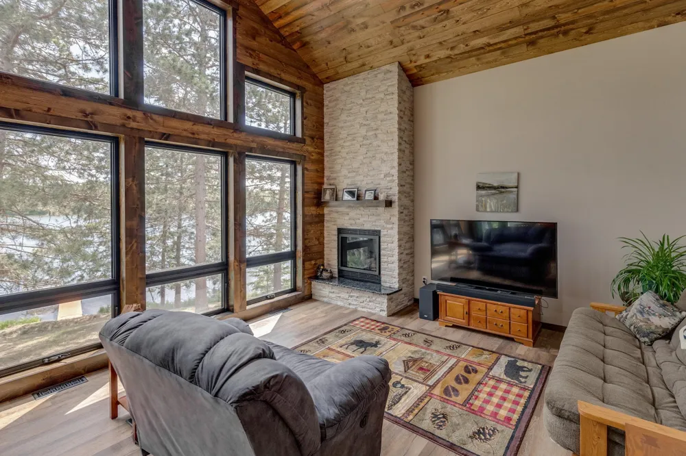 1090 Rainy Lake Drive NW Backus, MN 56435