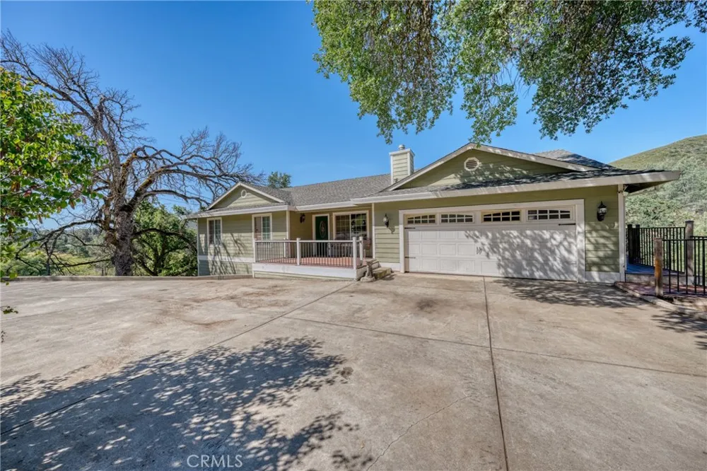 3409 Wolf Creek Clearlake Oaks, CA 95423