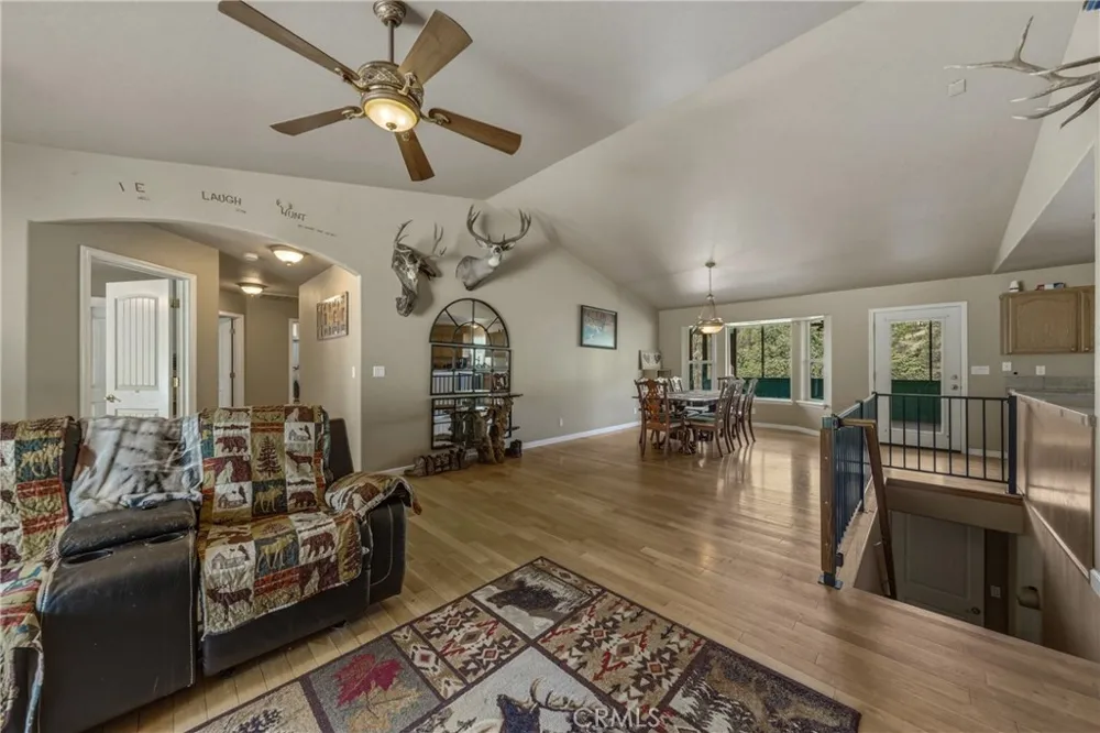 3409 Wolf Creek Clearlake Oaks, CA 95423