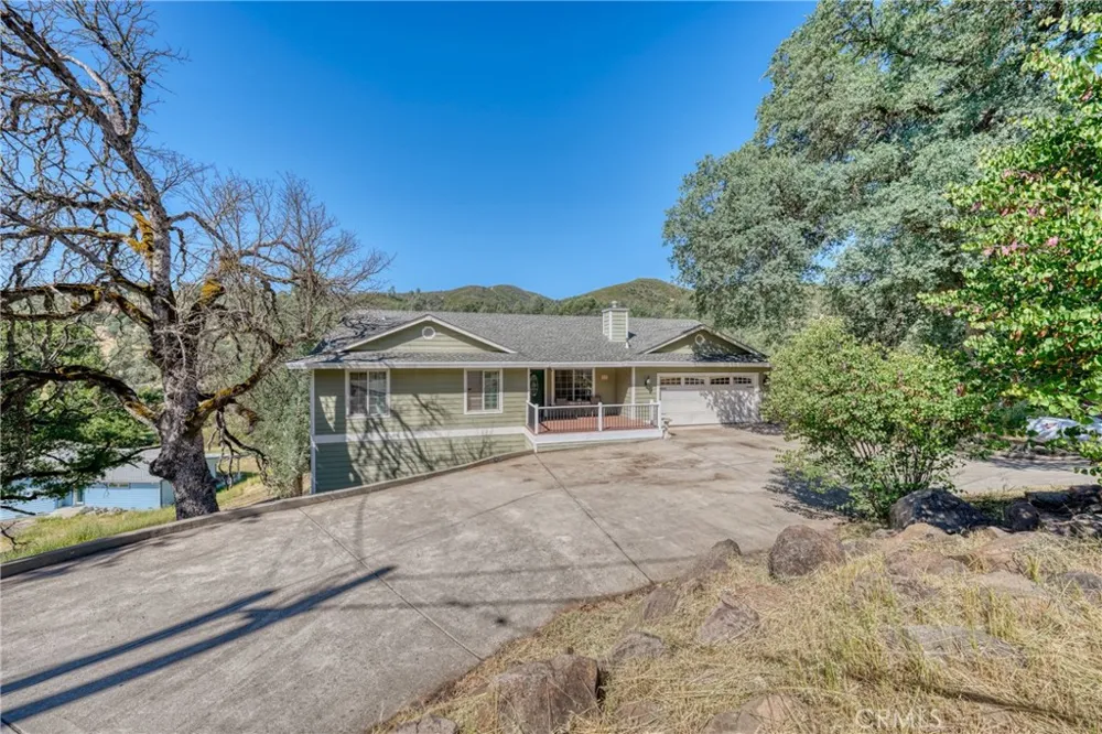3409 Wolf Creek Clearlake Oaks, CA 95423