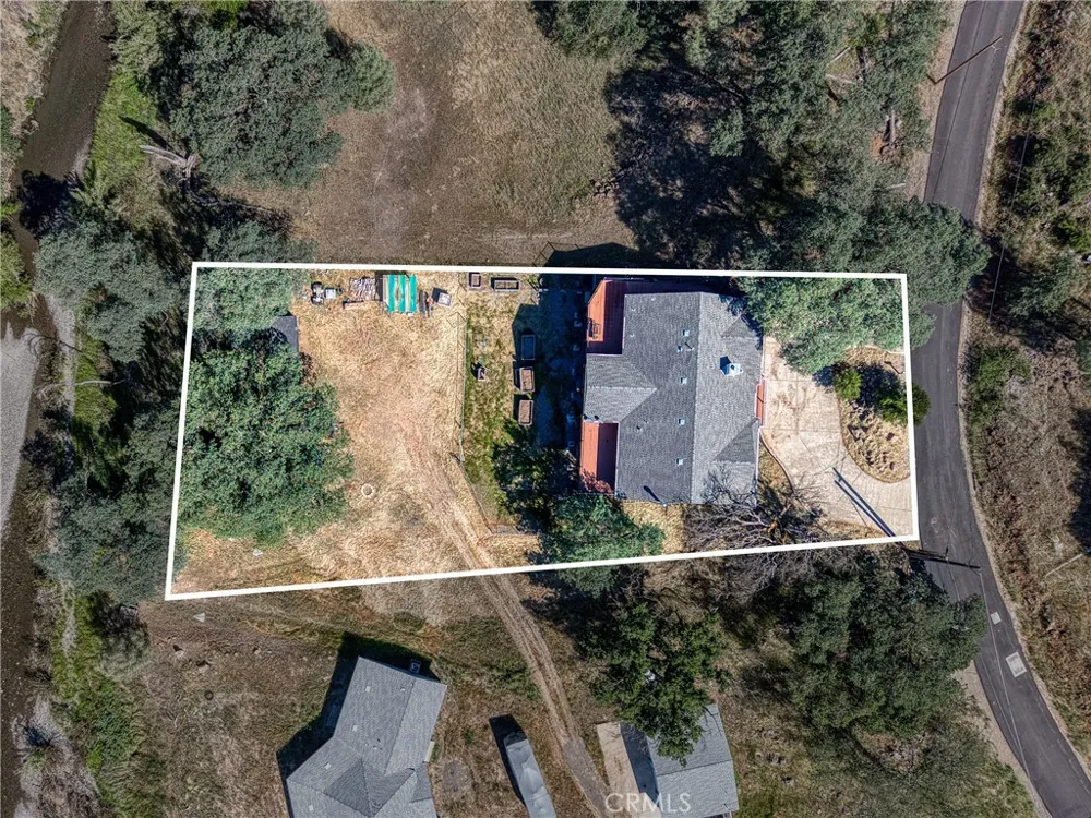3409 Wolf Creek Clearlake Oaks, CA 95423