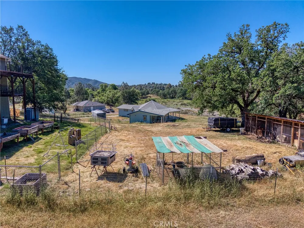 3409 Wolf Creek Clearlake Oaks, CA 95423