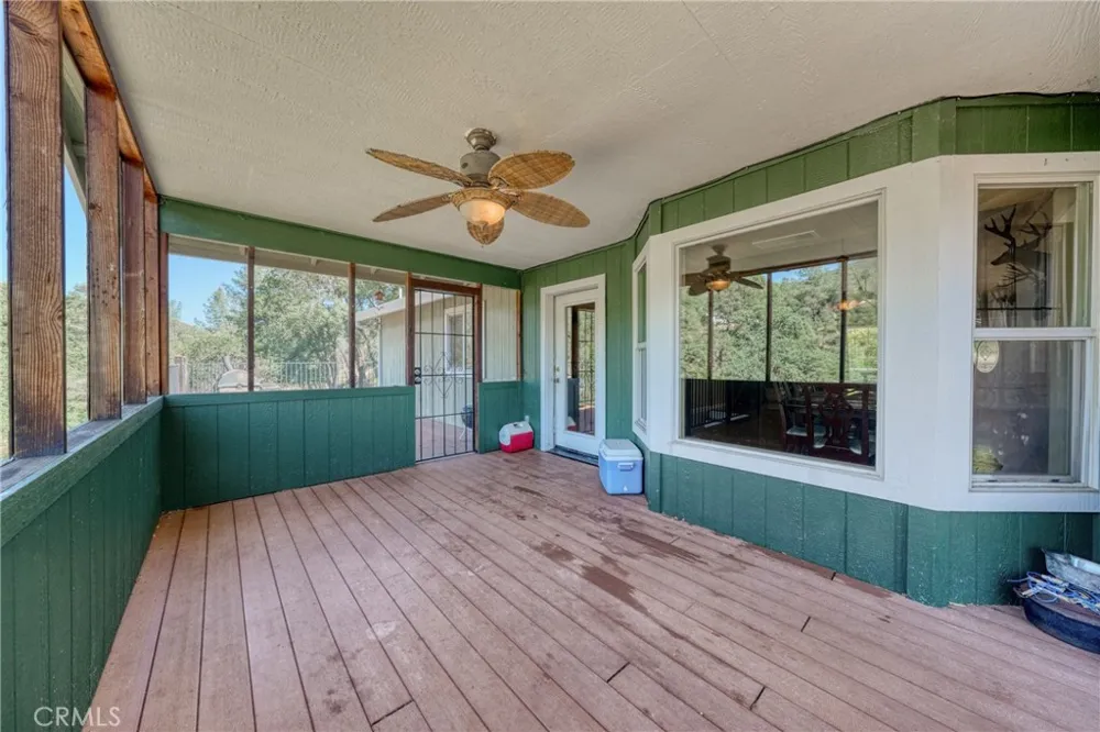3409 Wolf Creek Clearlake Oaks, CA 95423