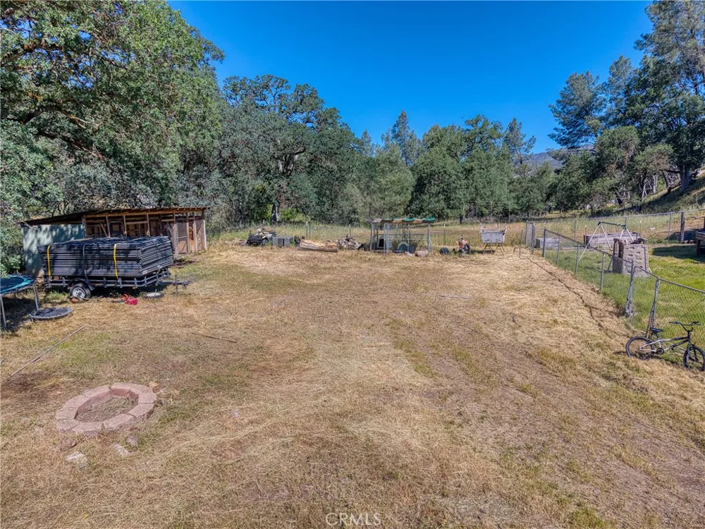 3409 Wolf Creek Clearlake Oaks, CA 95423