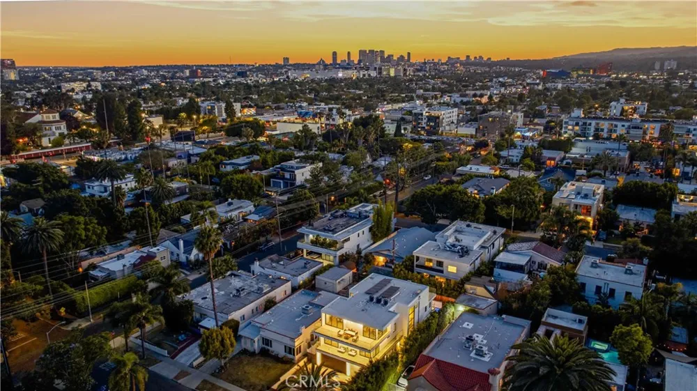 813 Genesee Avenue Los Angeles, CA 90046