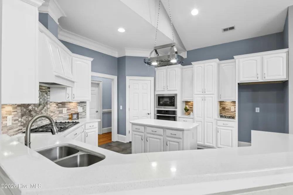 1380 Bear Trap Road Williamston, NC 27892