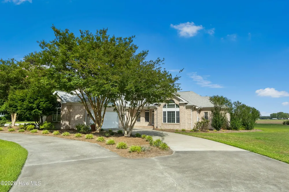 1380 Bear Trap Road Williamston, NC 27892