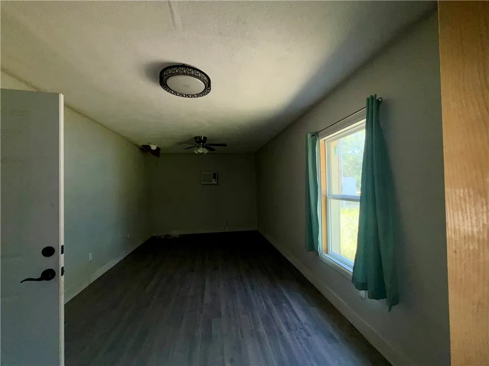 545 Cranberry Road Somerville, TX 77879
