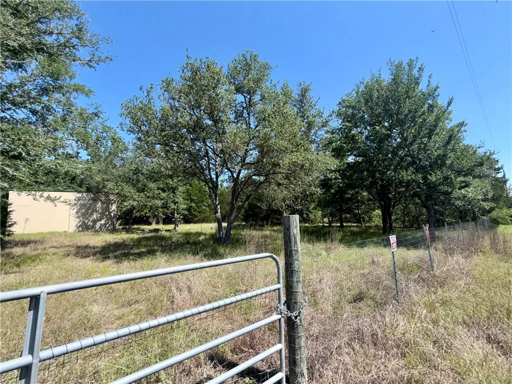 545 Cranberry Road Somerville, TX 77879