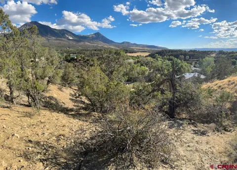 5 Ragged Mountain Drive