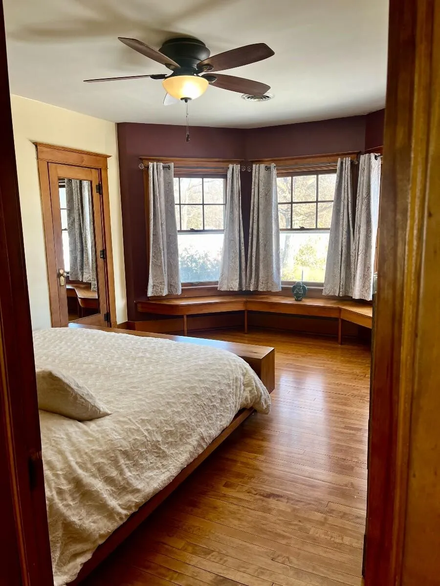 920 E Cleveland Avenue Hobart, IN 46342
