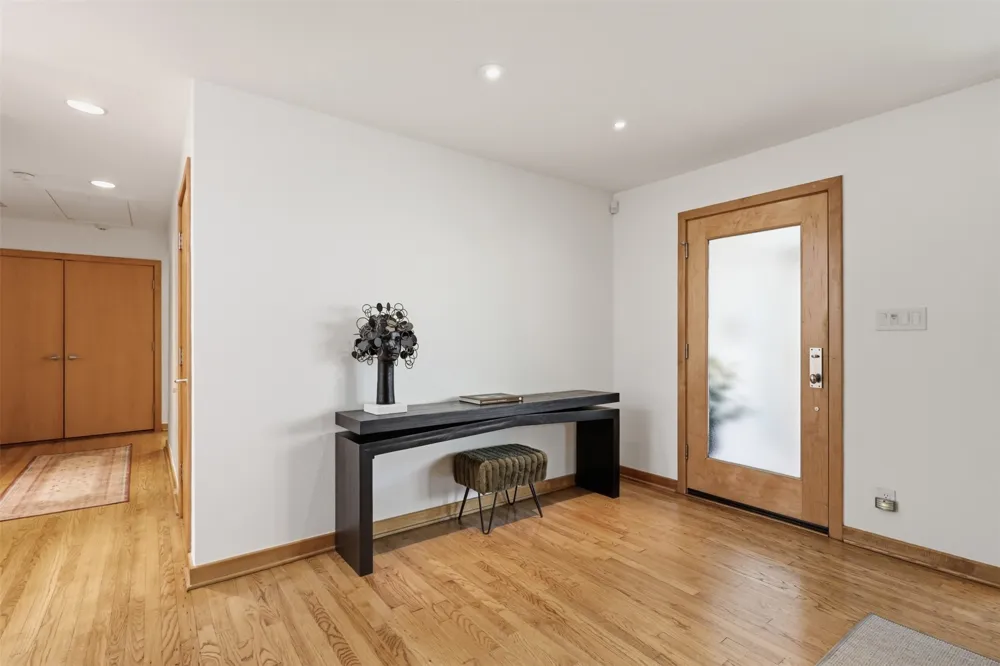 4329 Taos Road Dallas, TX 75209