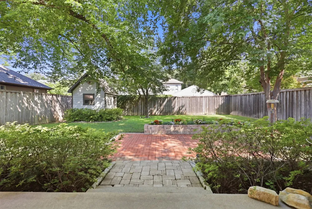 4329 Taos Road Dallas, TX 75209