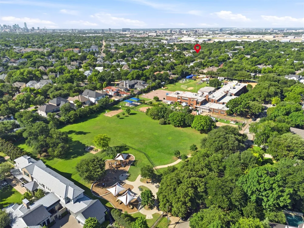 4329 Taos Road Dallas, TX 75209