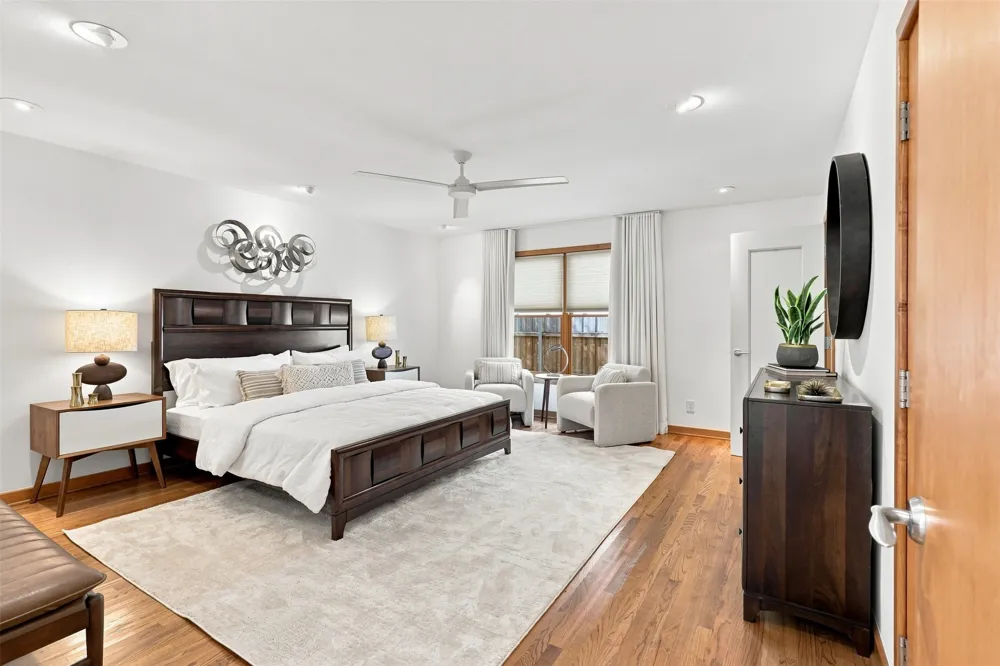 4329 Taos Road Dallas, TX 75209