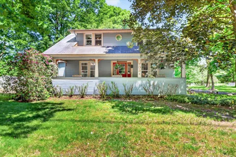 703 E Osterhout Avenue