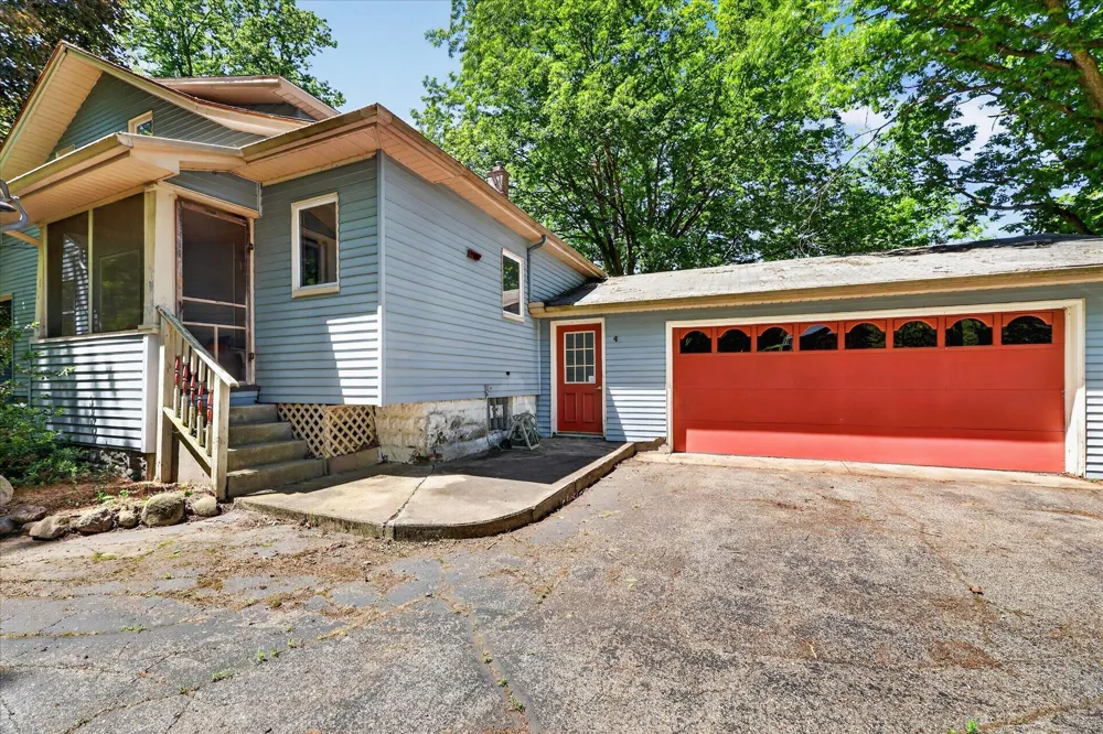 703 E Osterhout Avenue Portage, MI 49002