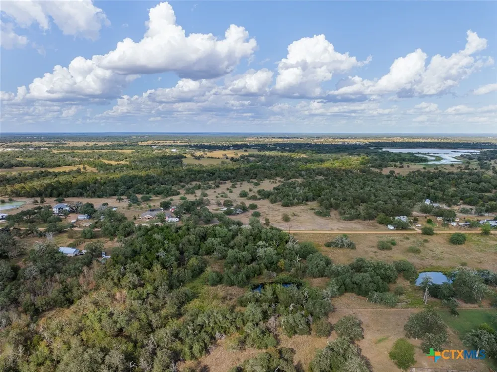 1102 Private Road 2332 Giddings, TX 78942