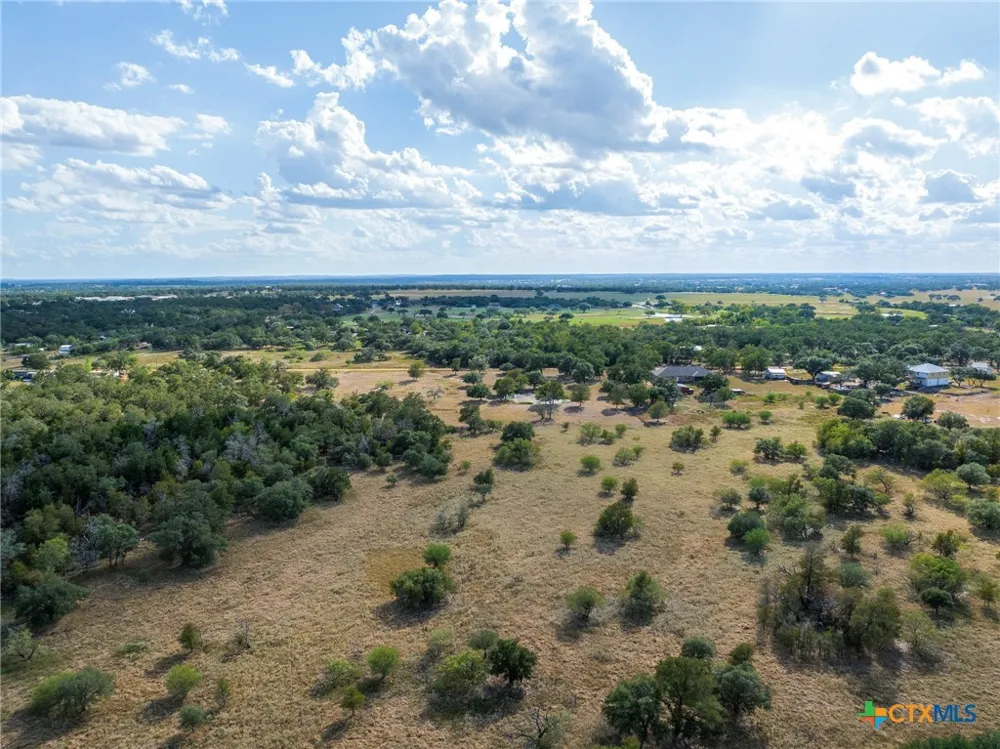 1102 Private Road 2332 Giddings, TX 78942