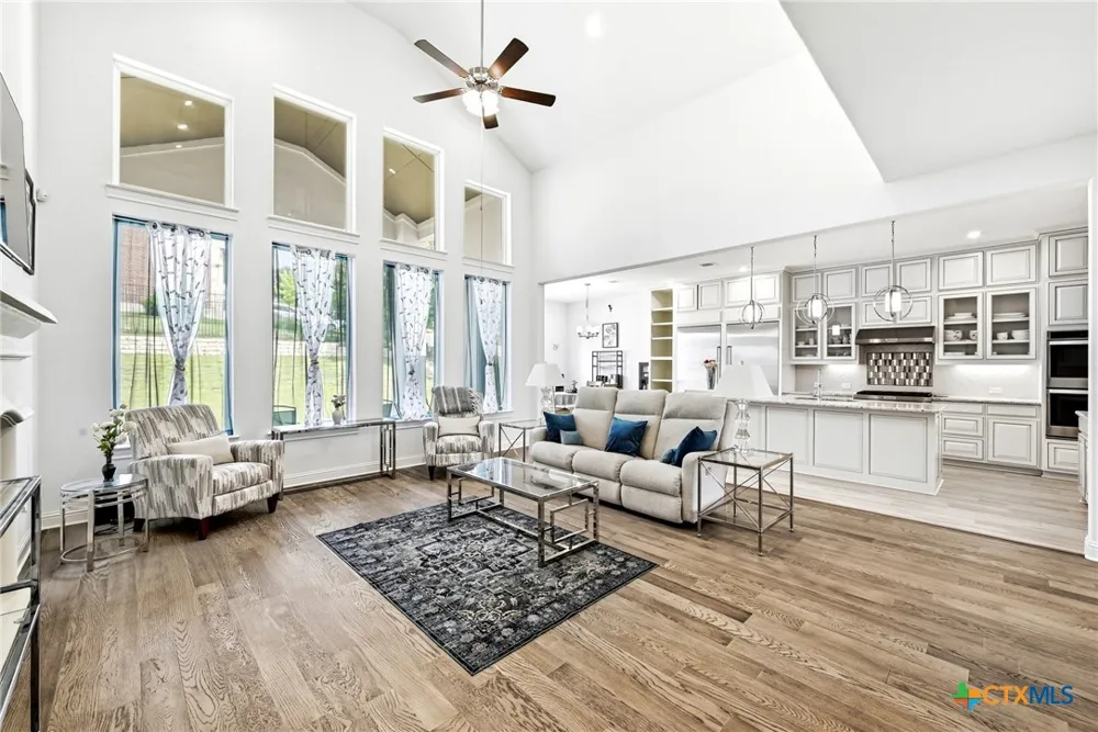 4601 Apollonia Way Leander, TX 78641