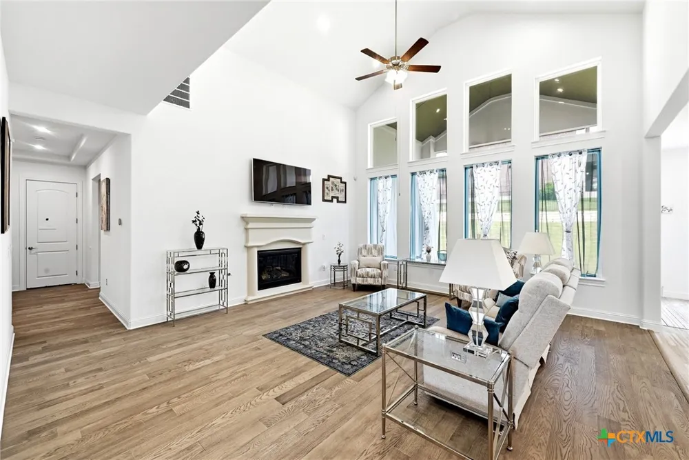4601 Apollonia Way Leander, TX 78641
