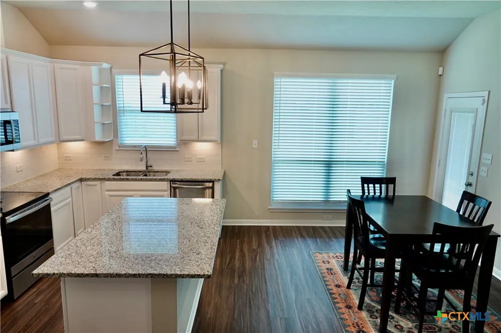 2019 Theresa Drive Bryan, TX 77807
