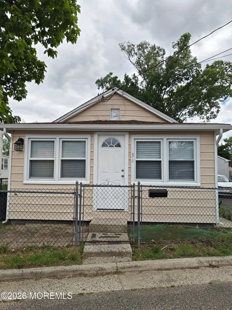 56 Roland Street