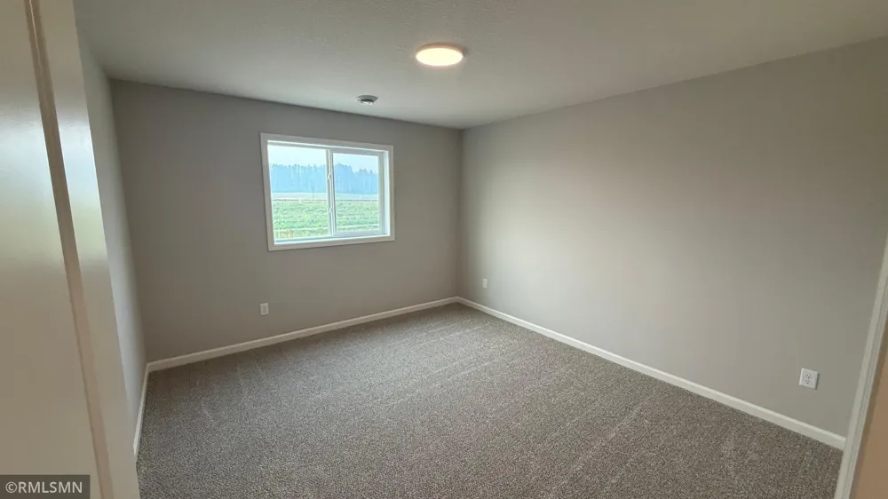 1667 Meadows Drive East Bethel, MN 55011