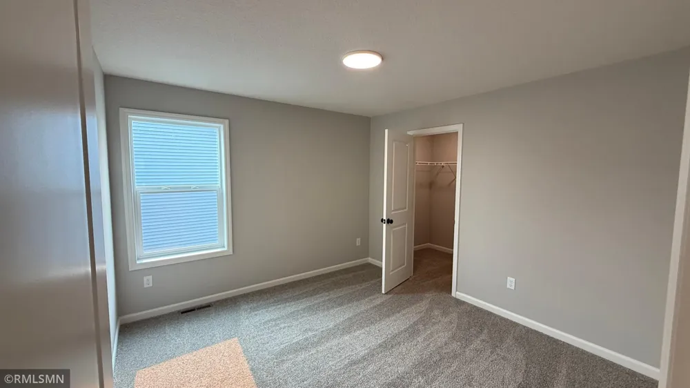 1667 Meadows Drive East Bethel, MN 55011